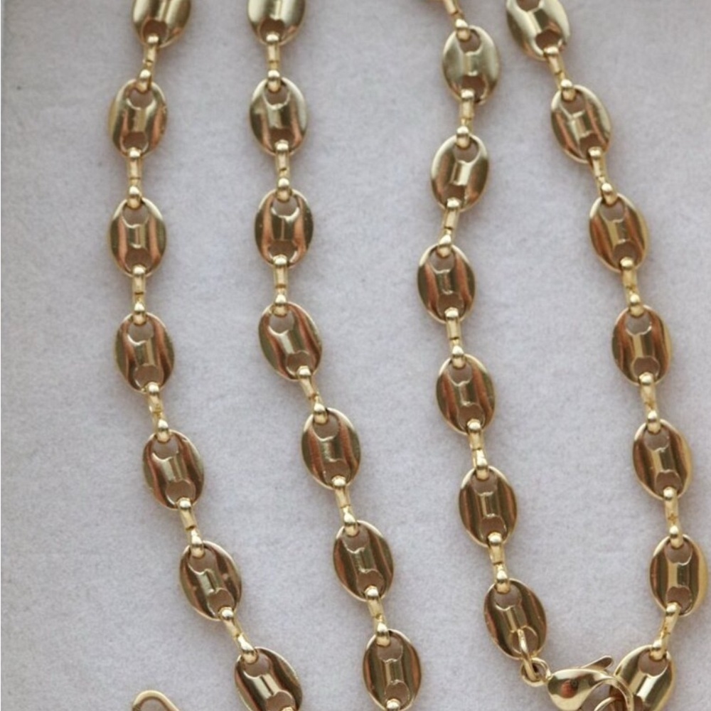 Mariner Gold Necklace - Picture 4 of 6